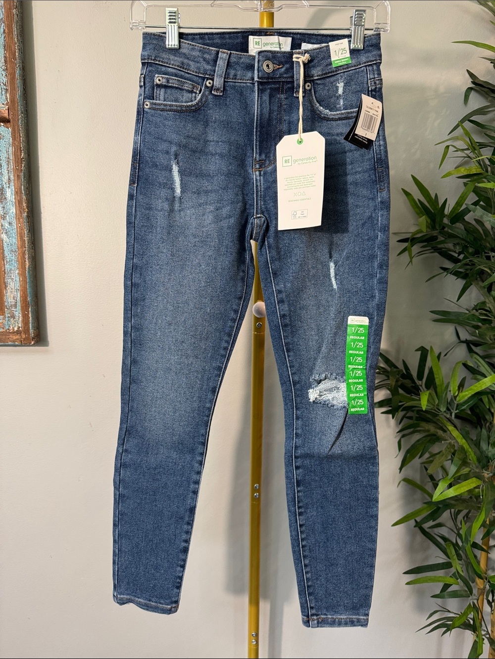 Celebrity Pink mid rise Dark Blue Distressed ankle Skinny Jeans NWT 1